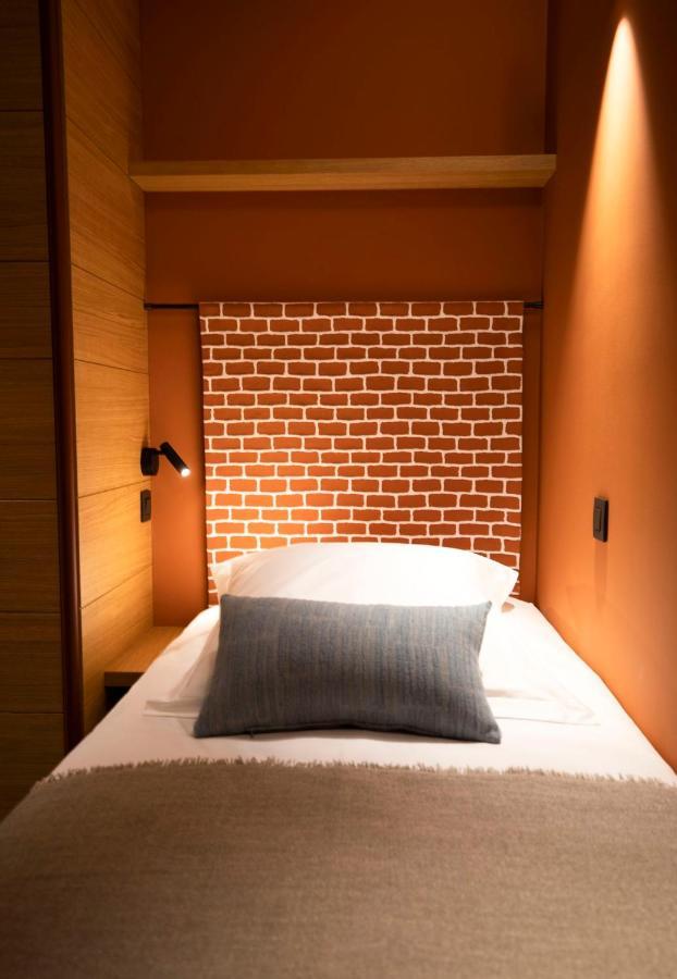לוביין - לה - ניובה B-Lodge Boutique Hotel מראה חיצוני תמונה